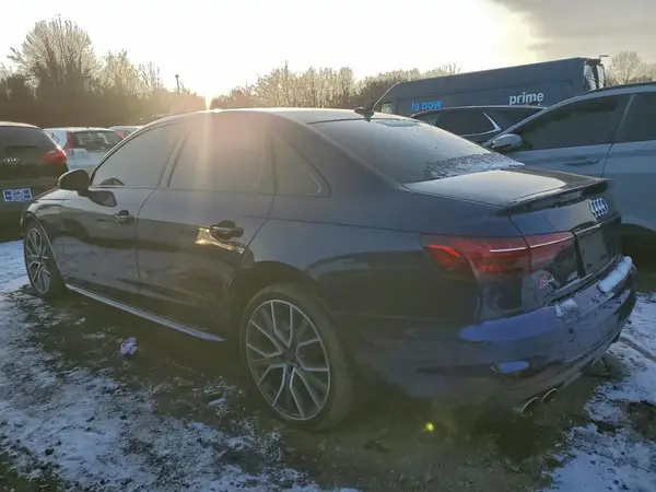 WAUB4AF47MA027643 2021 AUDI S4 - Image 2