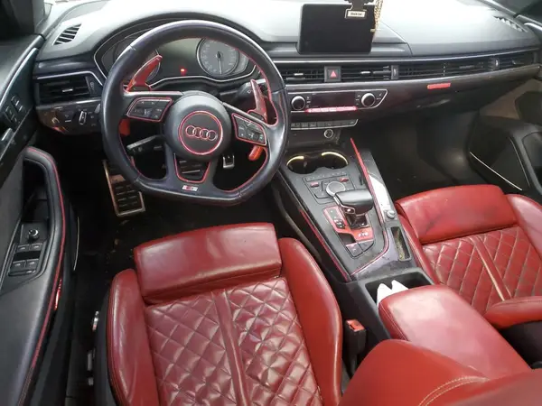 WAUB4AF48JA146989 2018 AUDI RS4 - Image 8