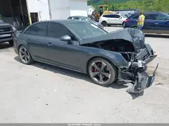 WAUB4AF48JA209752 2018 AUDI S4