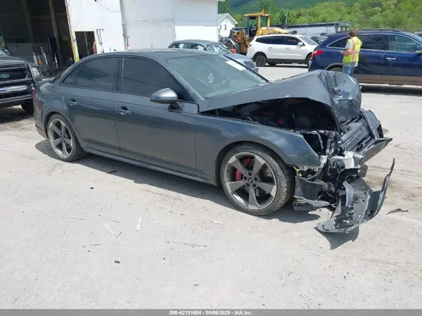 WAUB4AF48JA209752 2018 AUDI S4 - Image 1