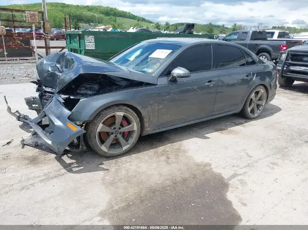 WAUB4AF48JA209752 2018 AUDI S4 - Image 2