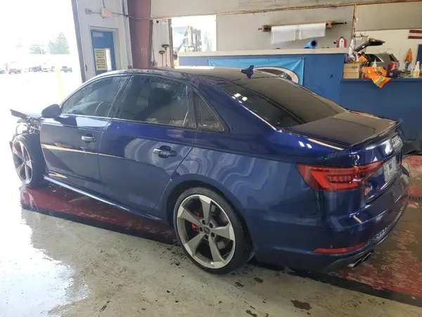 WAUB4AF48KA085385 2019 AUDI S4 - Image 2