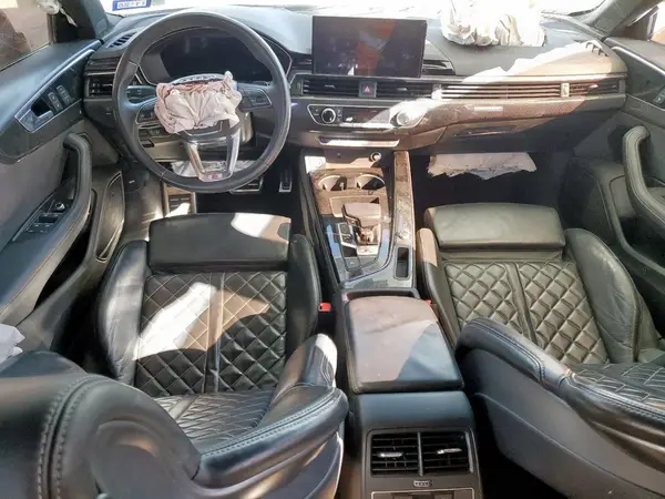 WAUB4AF49NA050245 2022 AUDI RS4 - Image 8