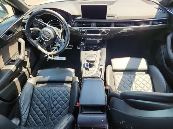 WAUB4AF4XJA095673 2018 AUDI RS4 - Image 8