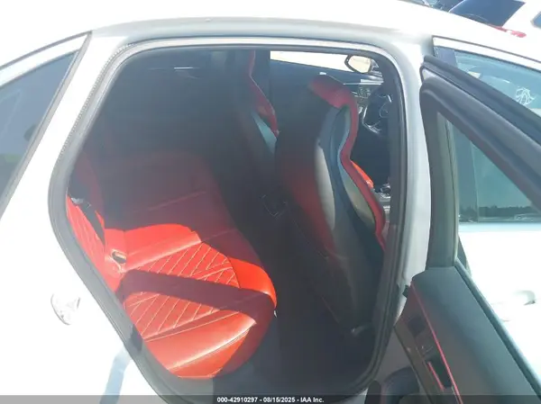WAUB4AF4XJA101715 2018 AUDI S4 - Image 2