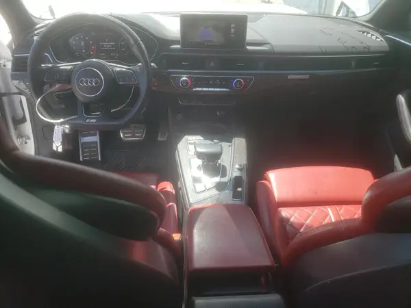 WAUB4AF4XJA134133 2018 AUDI RS4 - Image 8