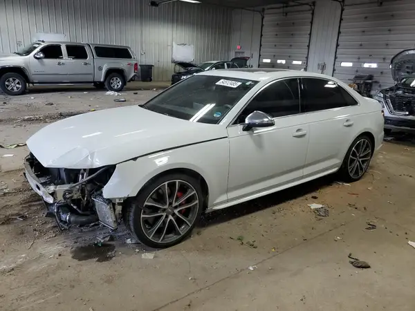 WAUB4AF4XKA047480 2019 AUDI RS4 - Image 1