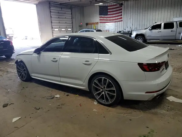 WAUB4AF4XKA047480 2019 AUDI RS4 - Image 2