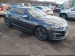 WAUB4CF50JA115224 2018 AUDI S5