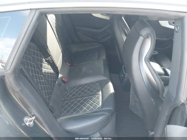 WAUB4CF50JA115224 2018 AUDI S5 - Image 8