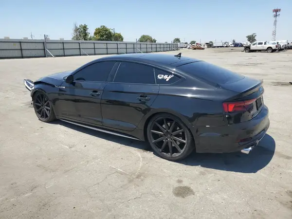 WAUB4CF50KA098572 2019 AUDI S5 - Image 2