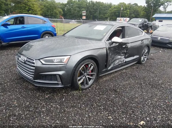 WAUB4CF51JA025211 2018 AUDI S5 - Image 2