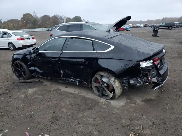 WAUB4CF51JA093329 2018 AUDI RS5 - Image 2