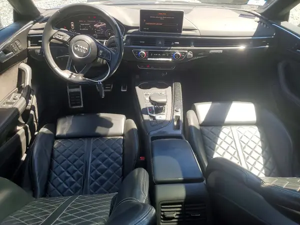 WAUB4CF51JA093427 2018 AUDI RS5 - Image 8