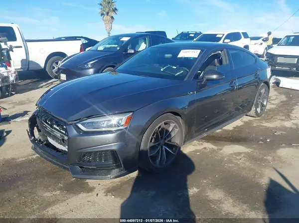 WAUB4CF51JA110064 2018 AUDI S5 - Image 2