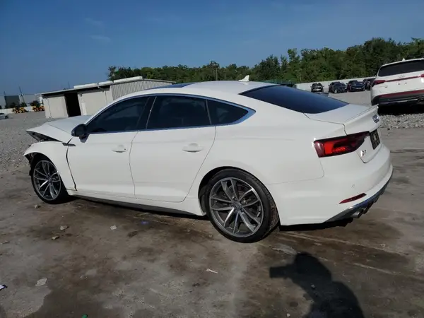WAUB4CF51JA125762 2018 AUDI RS5 - Image 2
