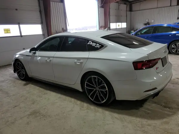 WAUB4CF51KA050823 2019 AUDI RS5 - Image 2