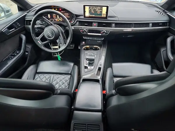 WAUB4CF51KA070831 2019 AUDI RS5 - Image 8