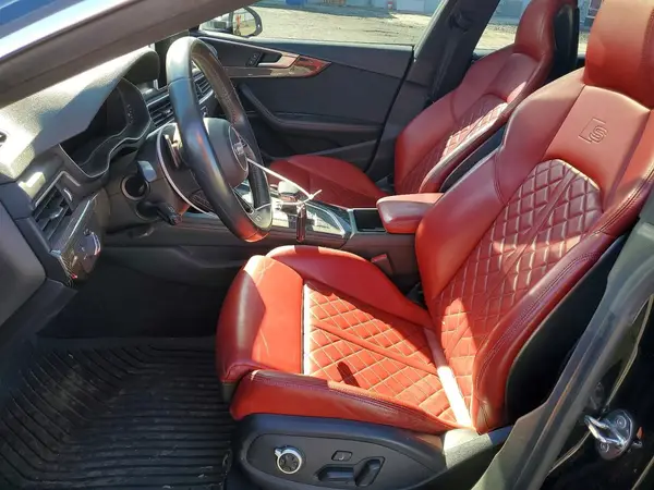 2019 AUDI RS5 auction photo 7