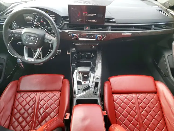 WAUB4CF52NA011646 2022 AUDI RS5 - Image 8