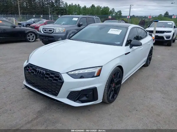 WAUB4CF52PA056833 2023 AUDI S5 - Image 2