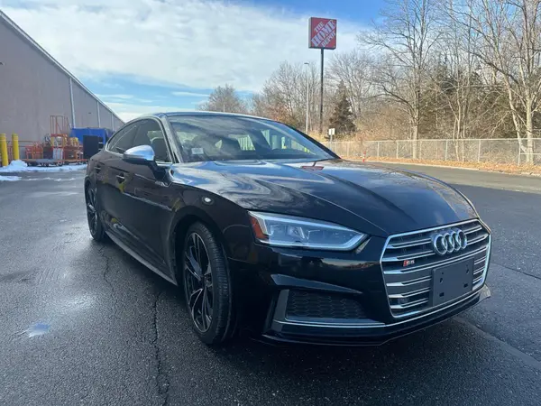 WAUB4CF53JA088925 2018 AUDI S5 - Image 1