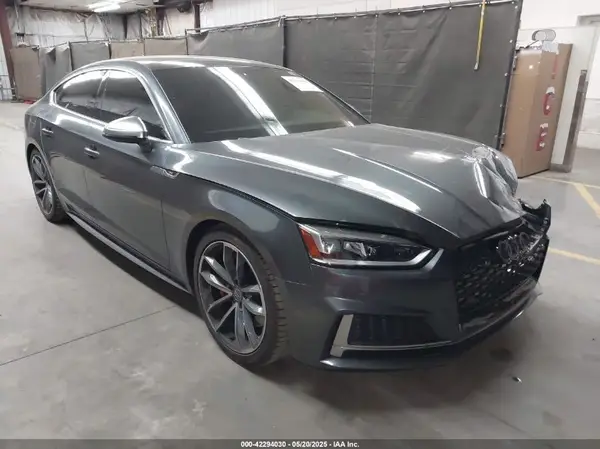 WAUB4CF53JA122507 2018 AUDI S5 - Image 1