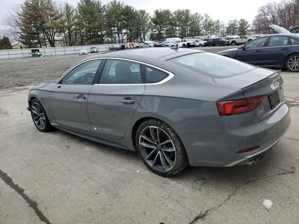 WAUB4CF53KA004006 2019 AUDI RS5 - Image 2