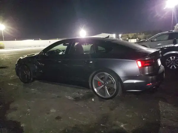 WAUB4CF53KA005110 2019 AUDI S5 - Image 2