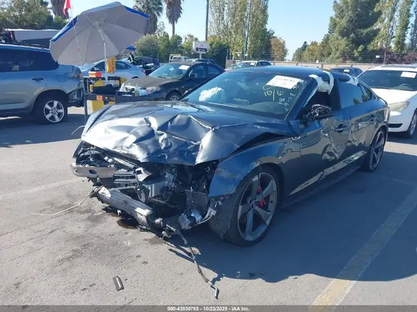 WAUB4CF53KA048961 2019 AUDI S5 - Image 2