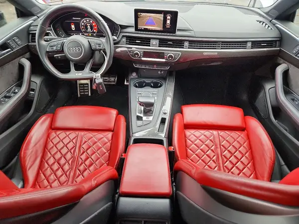 WAUB4CF53KA068191 2019 AUDI RS5 - Image 8