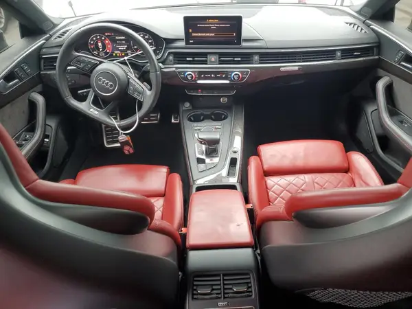 WAUB4CF53KA068272 2019 AUDI RS5 - Image 8