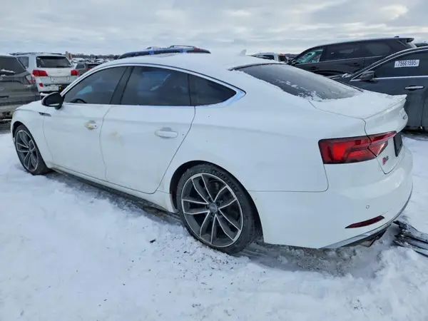 WAUB4CF53KA091213 2019 AUDI RS5 - Image 2