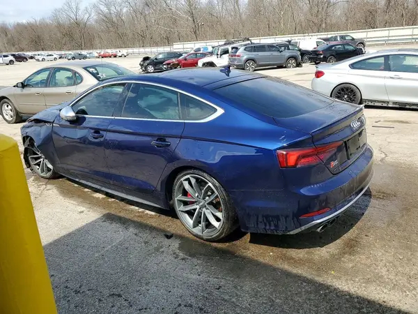 WAUB4CF54JA034470 2018 AUDI RS5 - Image 2
