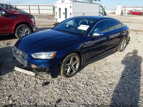 WAUB4CF54JA112147 2018 AUDI S5 - Image 2