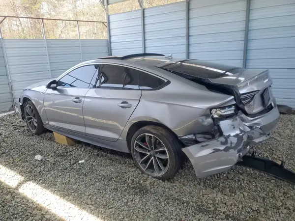 WAUB4CF54JA135475 2018 AUDI RS5 - Image 2