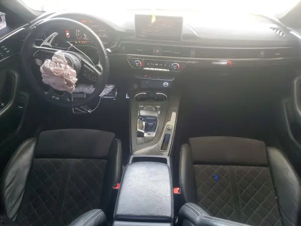 WAUB4CF54JA135475 2018 AUDI RS5 - Image 8