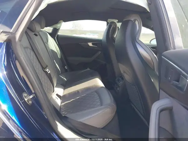 WAUB4CF54KA001213 2019 AUDI S5 - Image 8