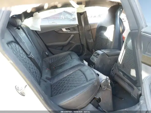 WAUB4CF54KA016729 2019 AUDI S5 - Image 8