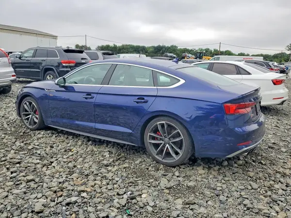 WAUB4CF54KA078146 2019 AUDI RS5 - Image 2