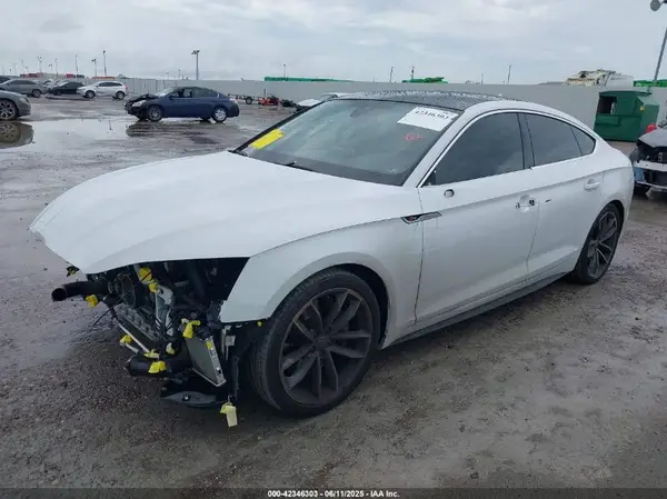 WAUB4CF54KA090815 2019 AUDI S5 - Image 2