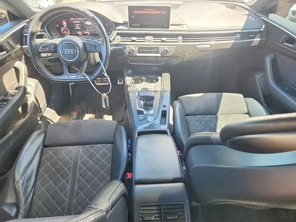 WAUB4CF55JA012347 2018 AUDI RS5 - Image 8