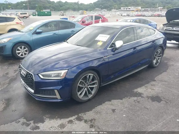 WAUB4CF55JA019928 2018 AUDI S5 - Image 2