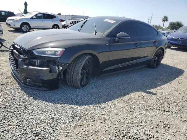 WAUB4CF55JA041864 2018 AUDI RS5 - Image 1