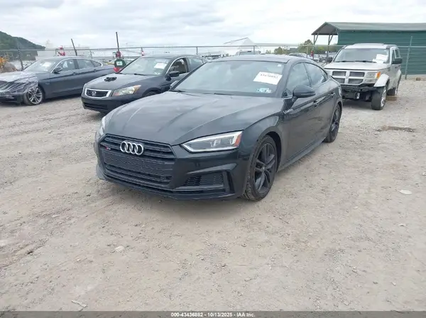 WAUB4CF55KA074641 2019 AUDI S5 - Image 2