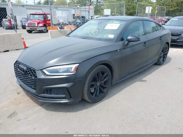 WAUB4CF55KA080214 2019 AUDI S5 - Image 2