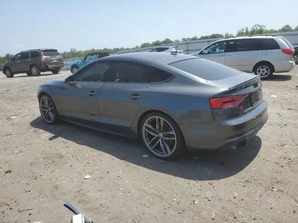 WAUB4CF56JA010364 2018 AUDI RS5 - Image 2