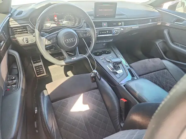 WAUB4CF56JA029934 2018 AUDI RS5 - Image 8