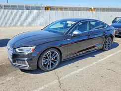 WAUB4CF56JA101442 2018 AUDI RS5