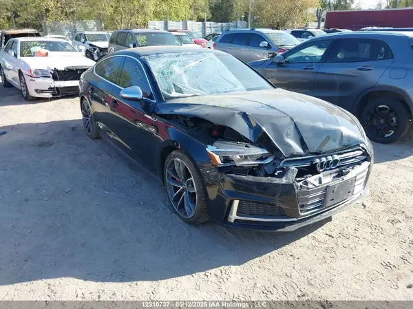 WAUB4CF56JA112599 2018 AUDI S5 - Image 1
